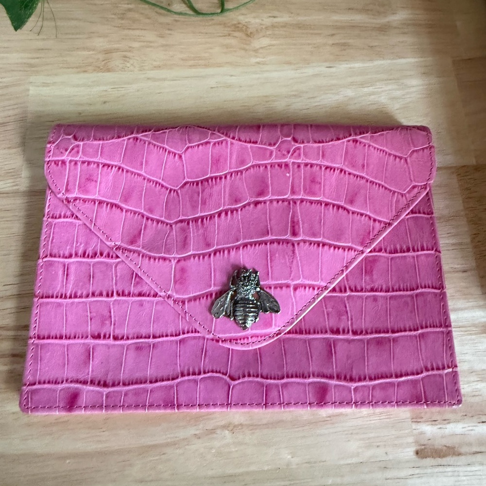 Karen Calan Pink Croc Embossed Envelope Clutch Bee Detail